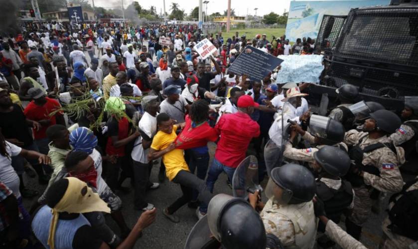 Opposition calls on Haitians to rise as Haiti police fire tear gas on peaceful protest