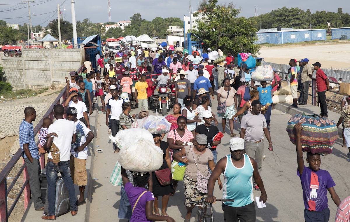 The Dominican Republic plans a wall to keep out Haitian migrants