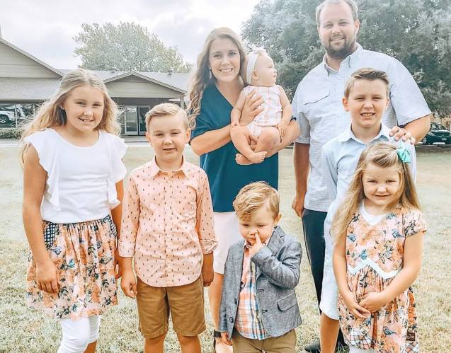 Josh Duggar prohibited from reuniting with family amid his child pornography case