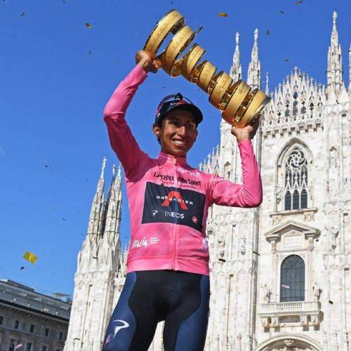 Egan Bernal seals Giro d'Italia victory