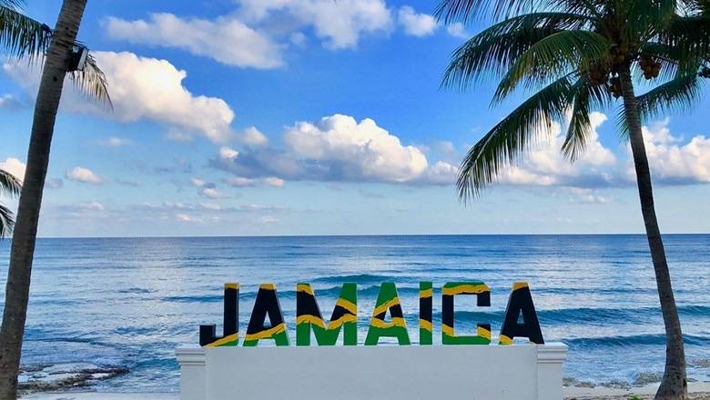 COVID19 quarantine period reduced for fully vaccinated travelers to Jamaica