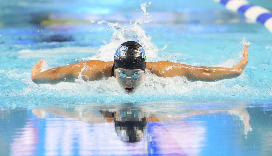 18-Year-Old Swimmer Arlington Torri Huske Breaks US Olympic Record in 100m Butterfly