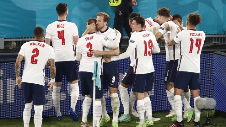 England thrashed Ukraine 4-0 to surge into Euro 2020 semi-final with Denmark
