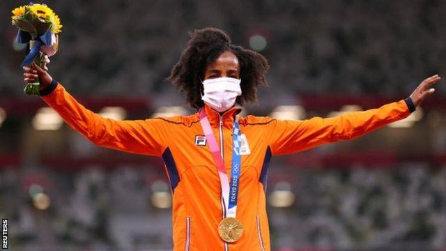Netherlands'Sifan Hassan wins her third Olympic medal, gold in the 10,000 meters