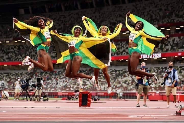 Jamaica dominates to win women's 4x100m TOKYO 2020 OLYMPICS