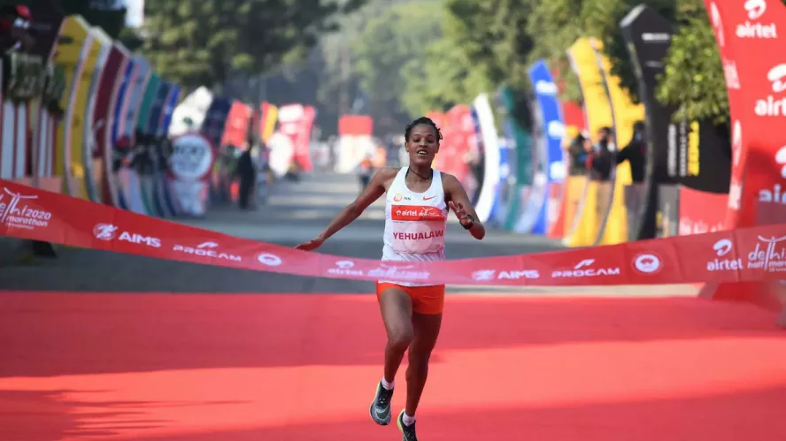 Ethiopian Yalemzerf Yehualaw smashes women's world record at Antrim Coast Half Marathon