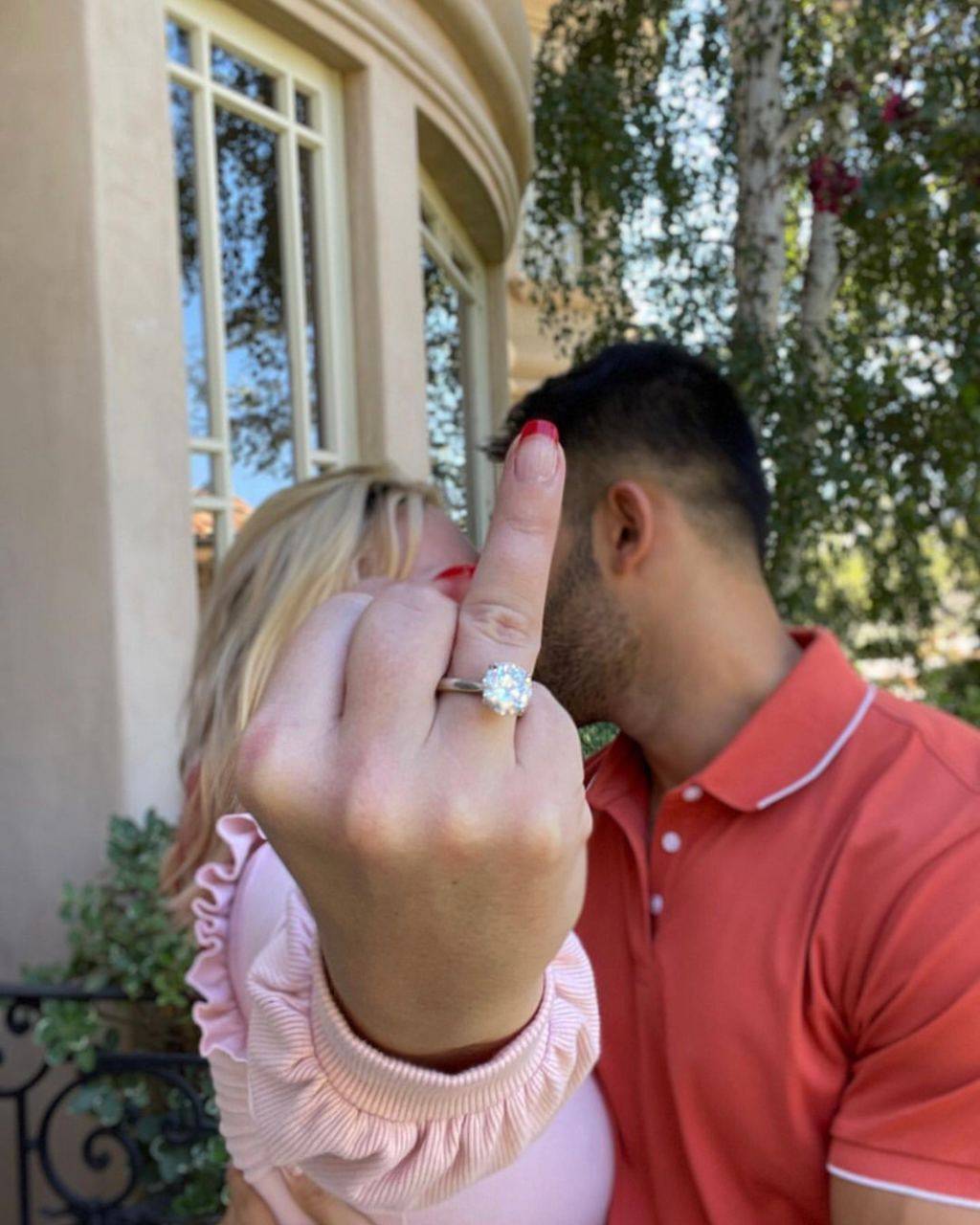 Britney Spears Engaged to Sam Asghari