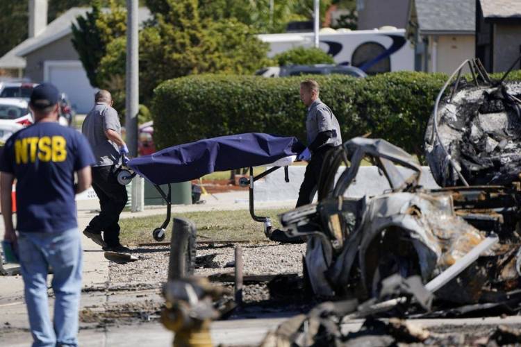 Pilot in deadly California crash repeatedly warned to climb