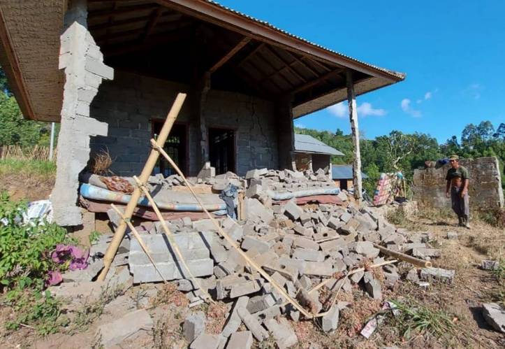 Earthquake in Bali kills at least 3 people
