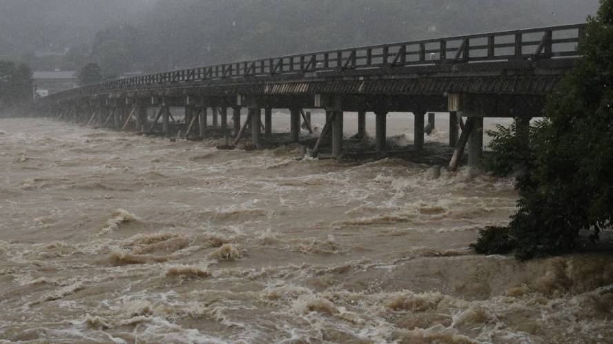 floods, landslides Death toll passes 150 in Nepal and India