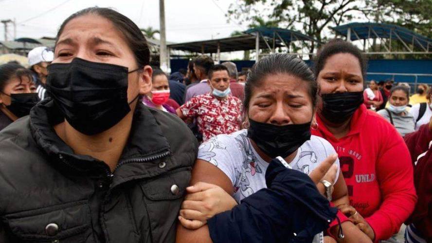 The battle among Ecuador jail gangs kills at least 68 inmates
