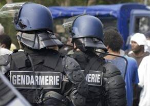 French military heads to Guadeloupe as COVID-19 protests persist