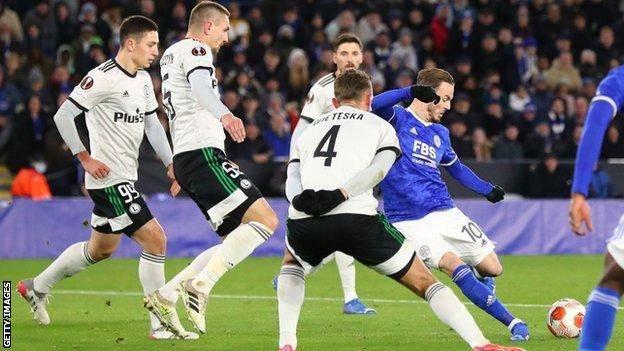 Leicester City 3-1 Legia Warsaw: Foxes go top of Group C
