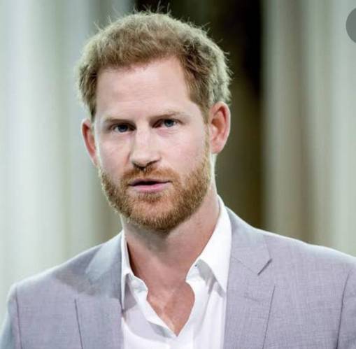 Prince Harry Honors Mom Princess Diana in Letter on World AIDS Day