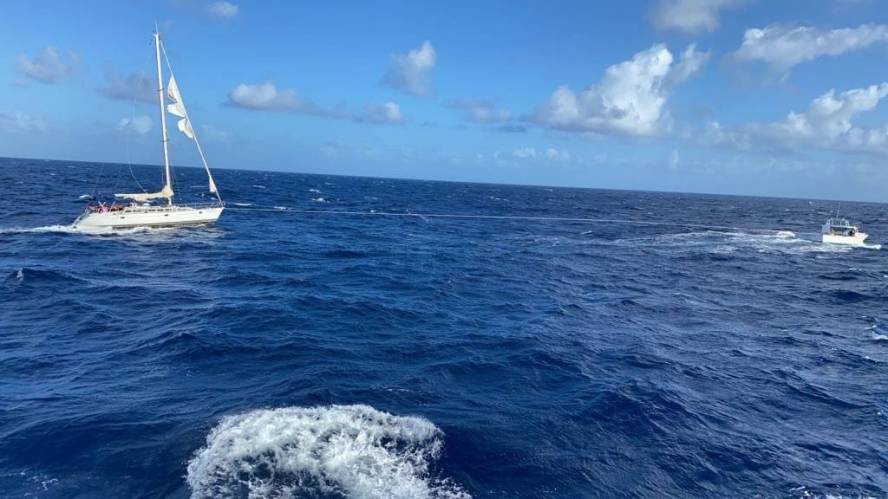 Coastguard rescues 27 people from sinking ship near Saba