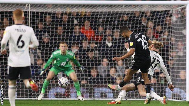 Fulham 0-1 Sheffield United:Brilliant Ndiaye goal gives Sheff Utd win at stuttering