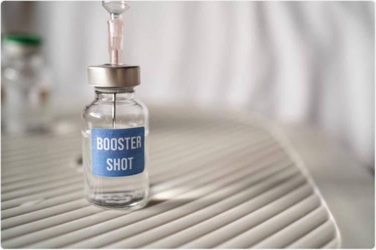 Front line workers in Antigua ordered to take COVID booster shots