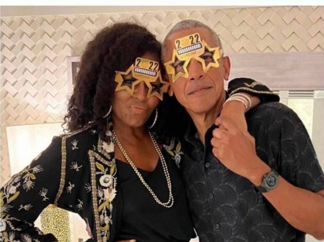 Michelle Obama Kicks Off 2022 With New Photo Featuring Her 'Boo' Barack Obama