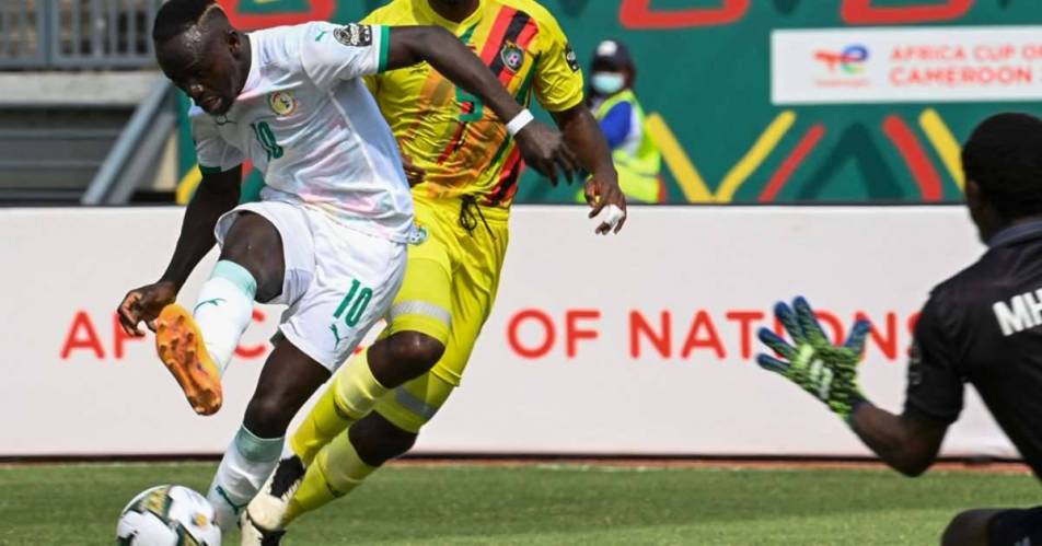Senegal 1-0 Zimbabwe Mane’s late penalty gives Senegal a win over Zimbabwe.