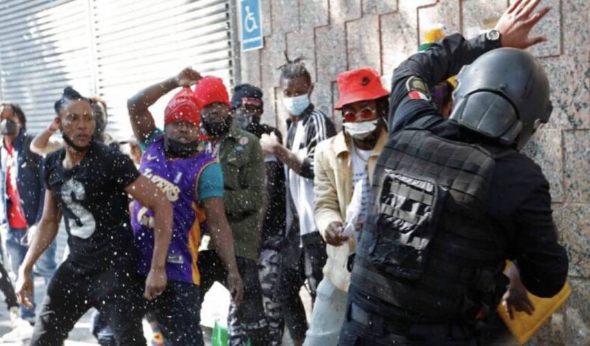 Haitian migrants ask Mexican authorities to regularize their status