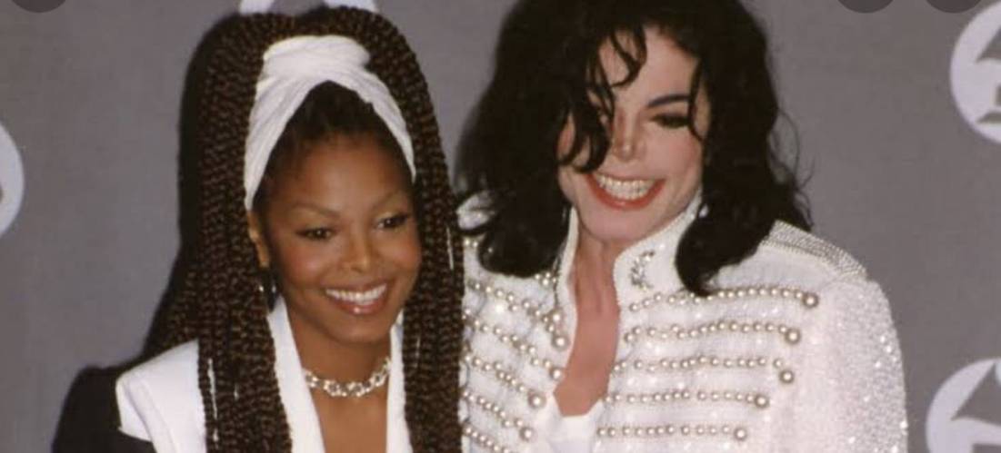Janet Jackson Breaks Down the 'Shift' in Her Relationship With Michael, How His Scandal Affected Her