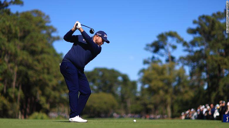 Players Championship:Shane Lowry hits hole-in-one on 'one of the most iconic golf holes