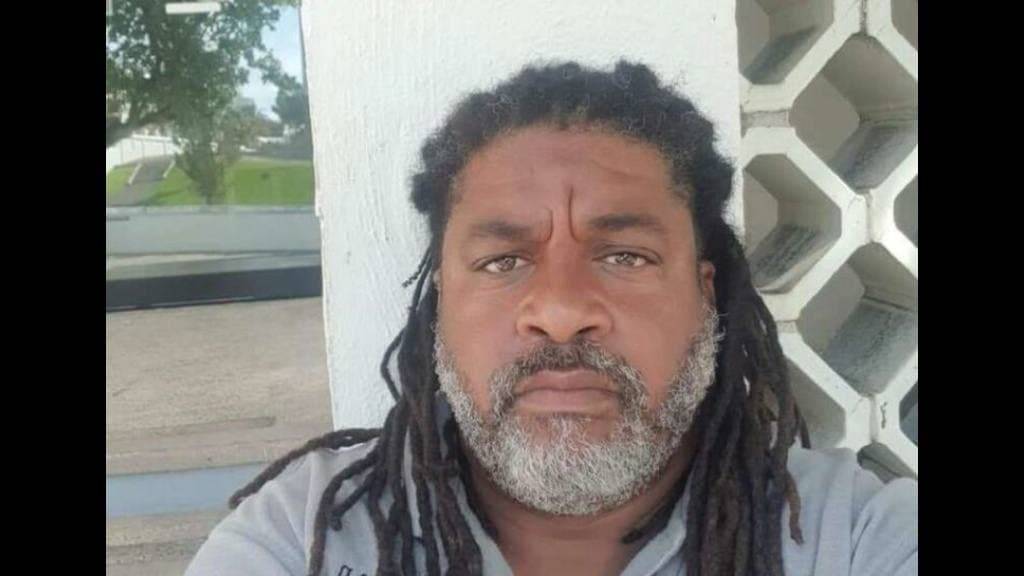 Bermuda: Man admits stabbing his father to death