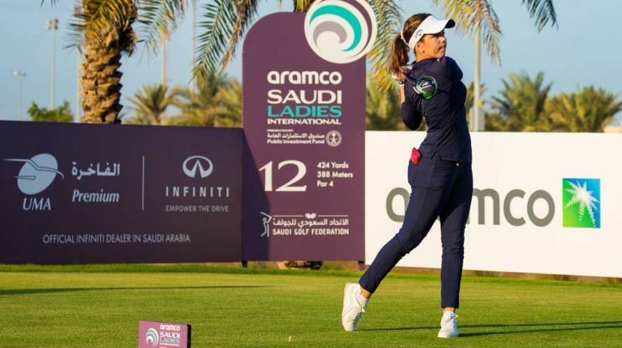 Saudi Ladies International:Georgia Hall's win highlights golf's colossal gender pay gap