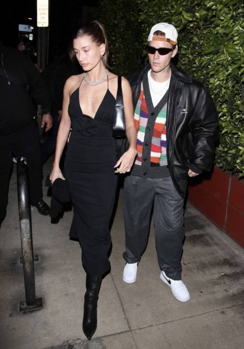 Justin and Hailey Bieber Share Chic Date Night With Kendall Jenner and Devin Booker