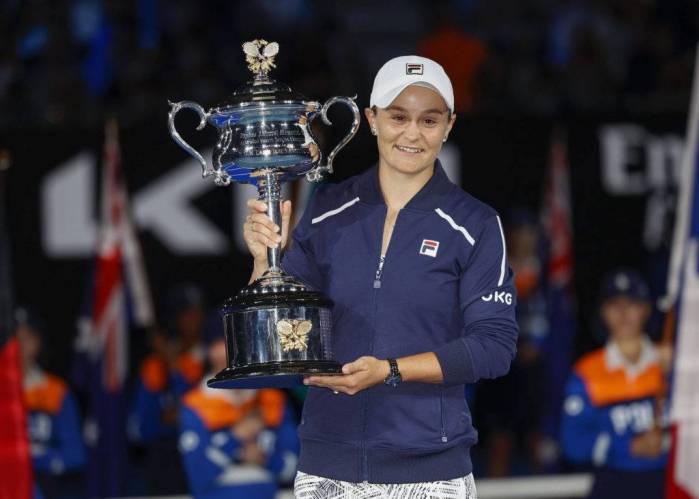 World number one-star Ashleigh Barty makes a shocking call to quit tennis