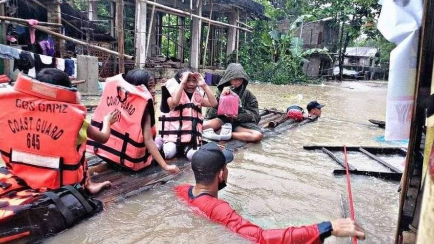 Floods and Landslides kill 167 people in Philippines