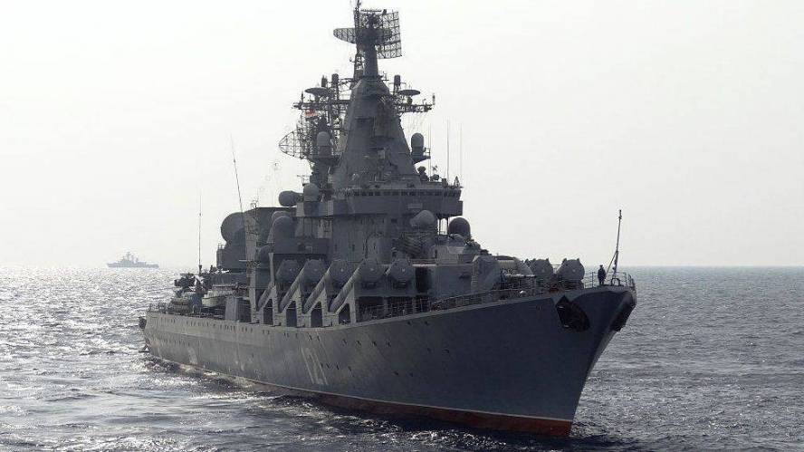 Moskva Russian warship sinks in the Black Sea