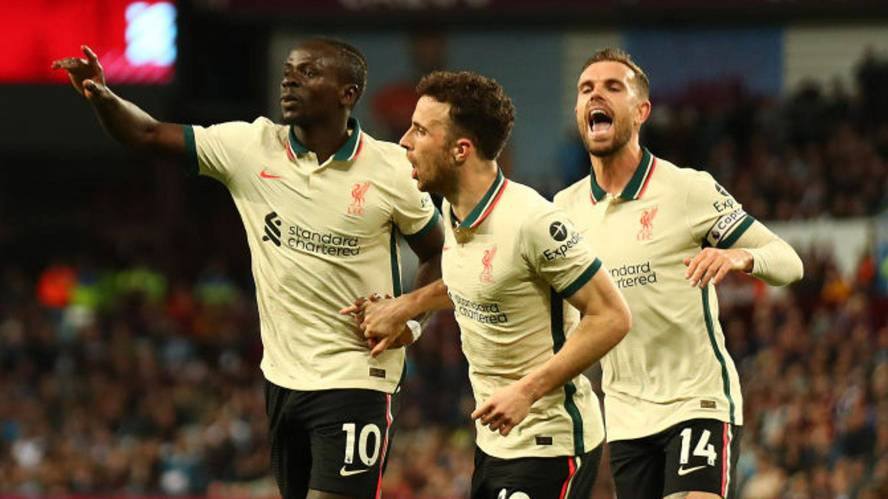 Aston Villa 1-2 Liverpool: win at Villa to keep title hopes alive
