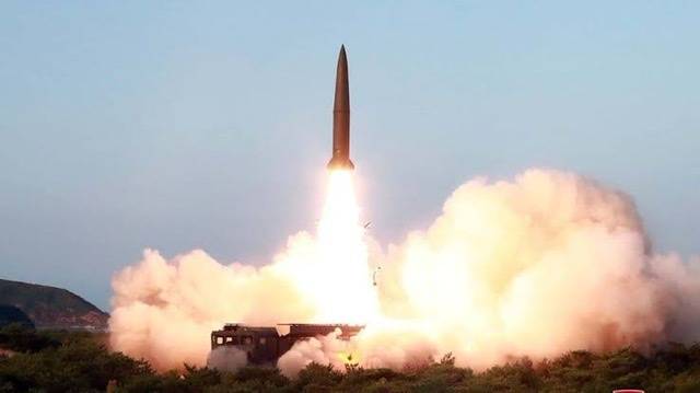 US and South Korea fire missiles in warning to North Korea