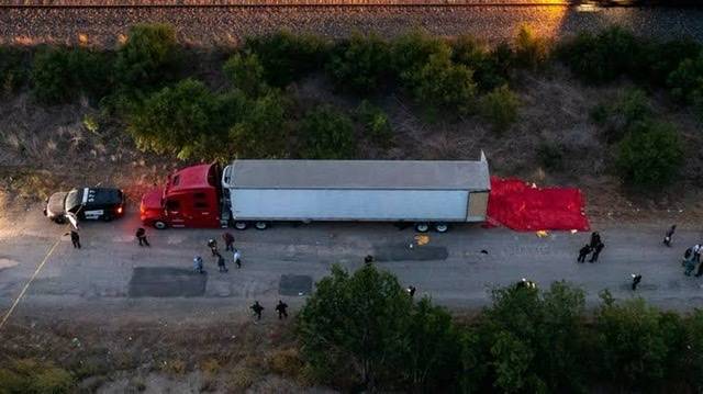 At least 46 migrants were found dead in Texas at an abandoned lorry
