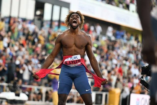 Noah Lyles wins men's 200m world title in new US record at World Athletics