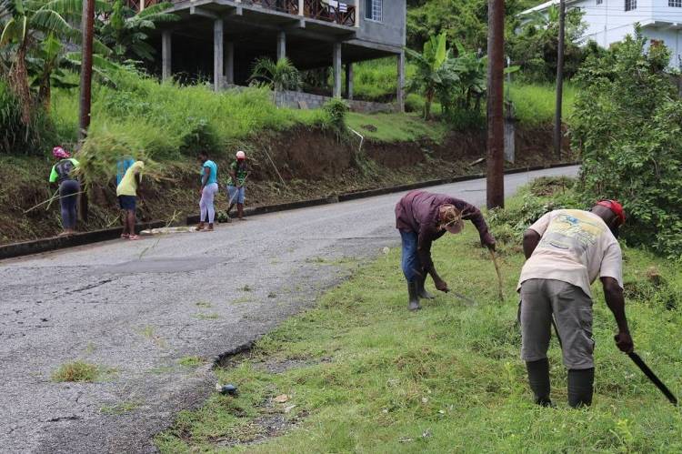St Vincent to begin EC$3M road cleaning programme