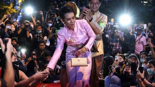 Thailand’s Activist jailed for dressing like a Thai queen at a protest