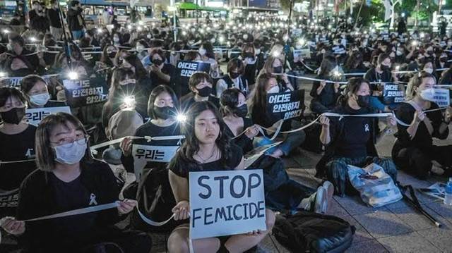 Subway murder in Seoul sparks fury over South Korea’s stalking laws
