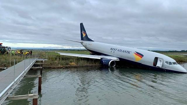 Cargo Plane Ends submerging its Nose Into French Lake
