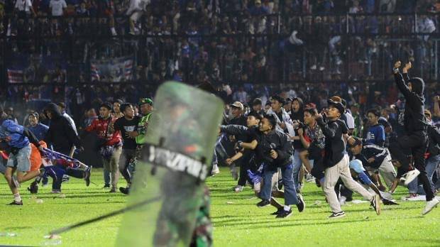 Almost 174 dead in Indonesia at a football stampede