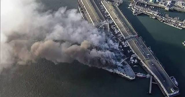 Massive fire erupts on bridge linking peninsula to Russia