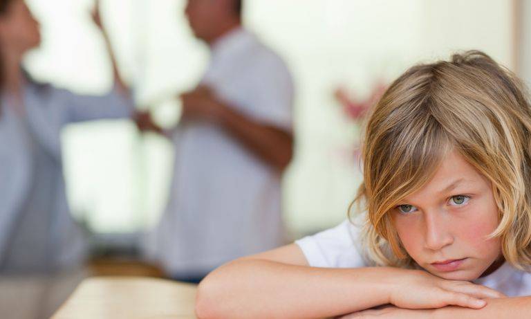 How to Help Your Child Deal With Divorce(3/4)