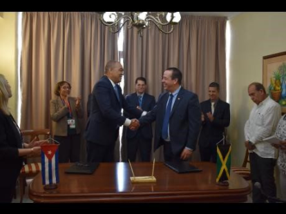 Cuba, Jamaica to maintain cooperation for Jamaica’s healthcare system
