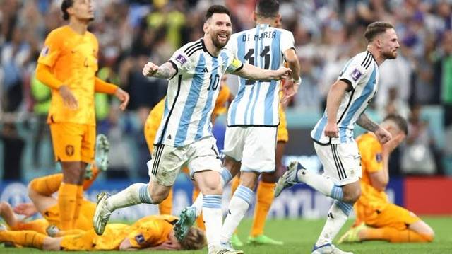 Argentina 2-2 Netherlands: Messi's Argentina go through on penalties after Dutch comeback