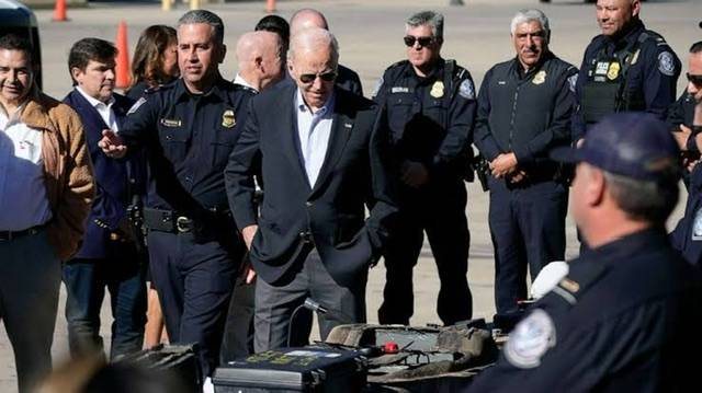 Biden tours El Paso US-Mexico border in a trip to Texas