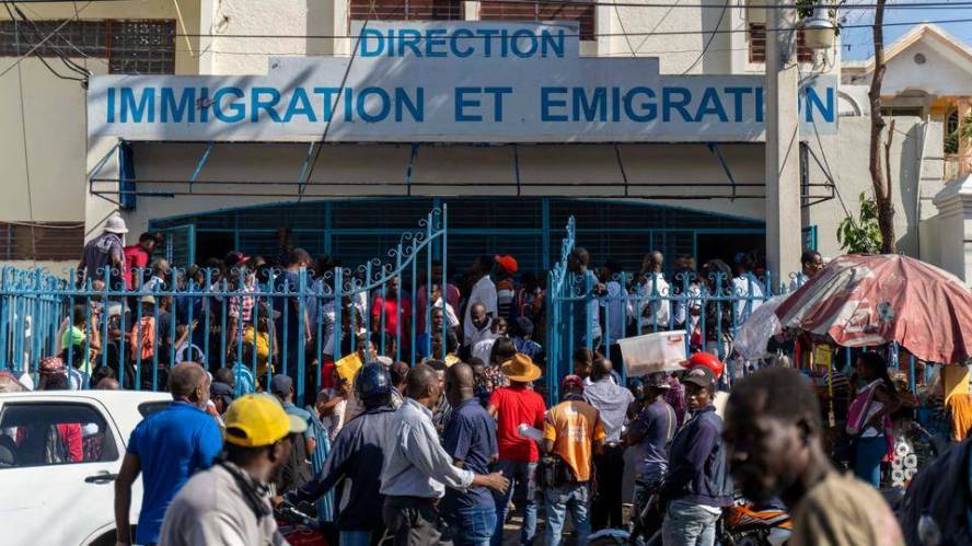 Haiti's political crisis deepens as last senators leave office
