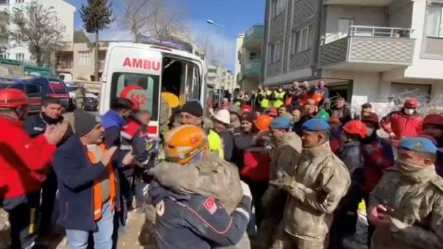 After Turkey’s quake, a Women pulled alive after nine days from debris