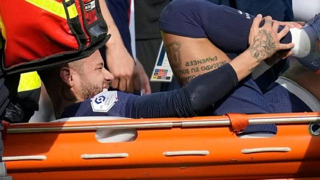 PSG striker Neymar’s ankle surgery makes him out for the rest of the season