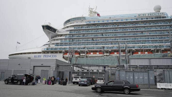 300 passengers and crew fall ill on Ruby Princess Caribbean cruise